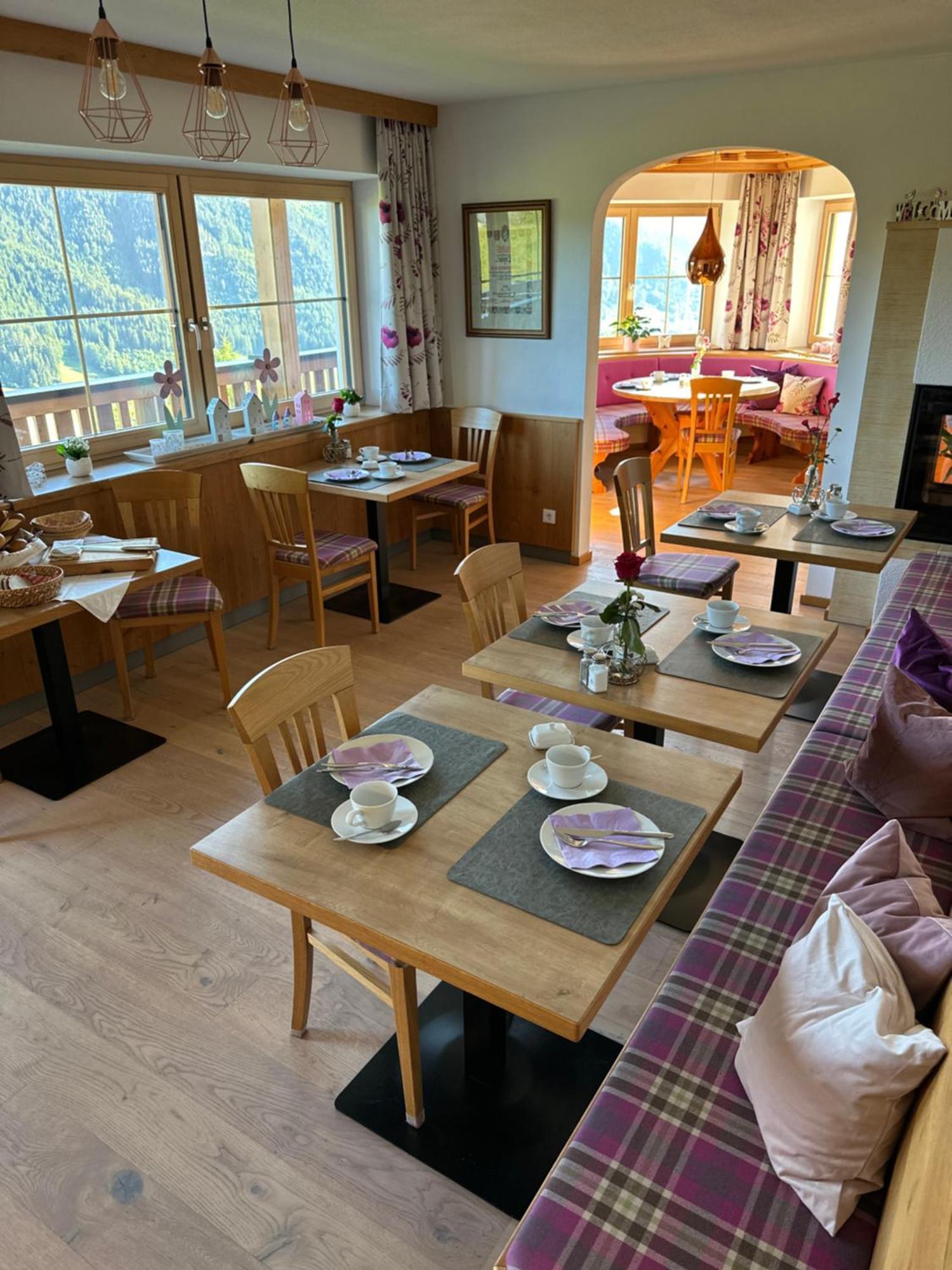 La Montana - Ski & Hiking Lodge Шладминг Экстерьер фото