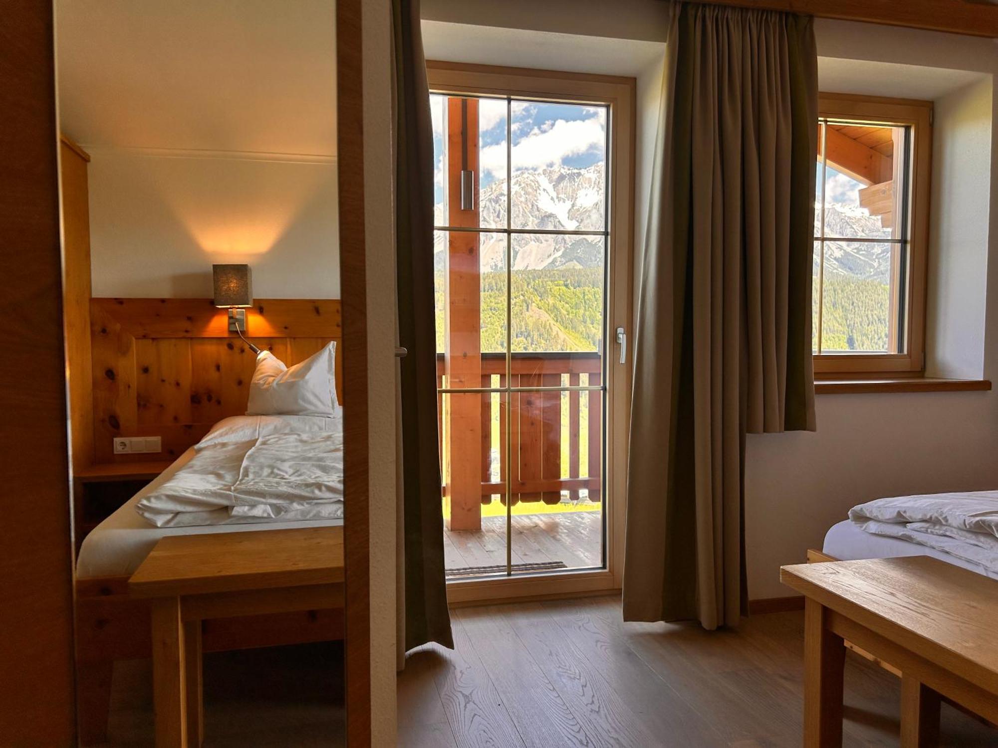 La Montana - Ski & Hiking Lodge Шладминг Экстерьер фото
